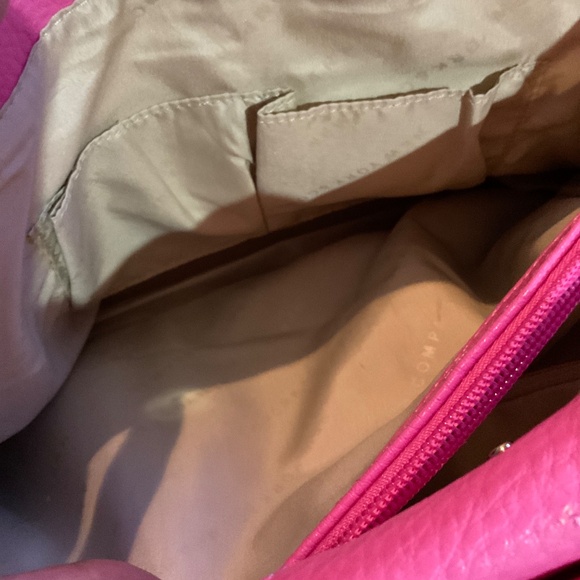 New York and Company Pink shoulder bag with chain - Picture 6 of 9